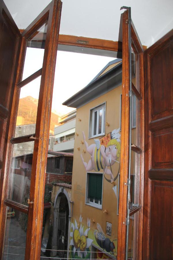 La Porta Sui Monti Di Luna Carrara Luaran gambar